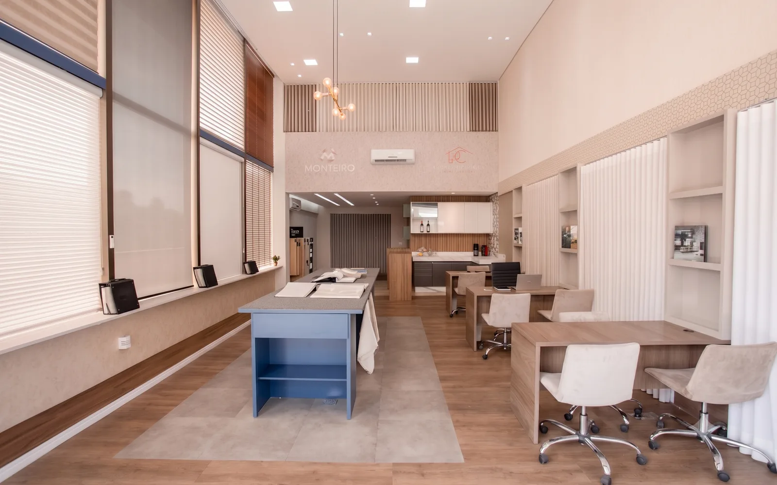 Showroom da Monteiro Interiores em Lagoa Santa, com a sala do arquiteto